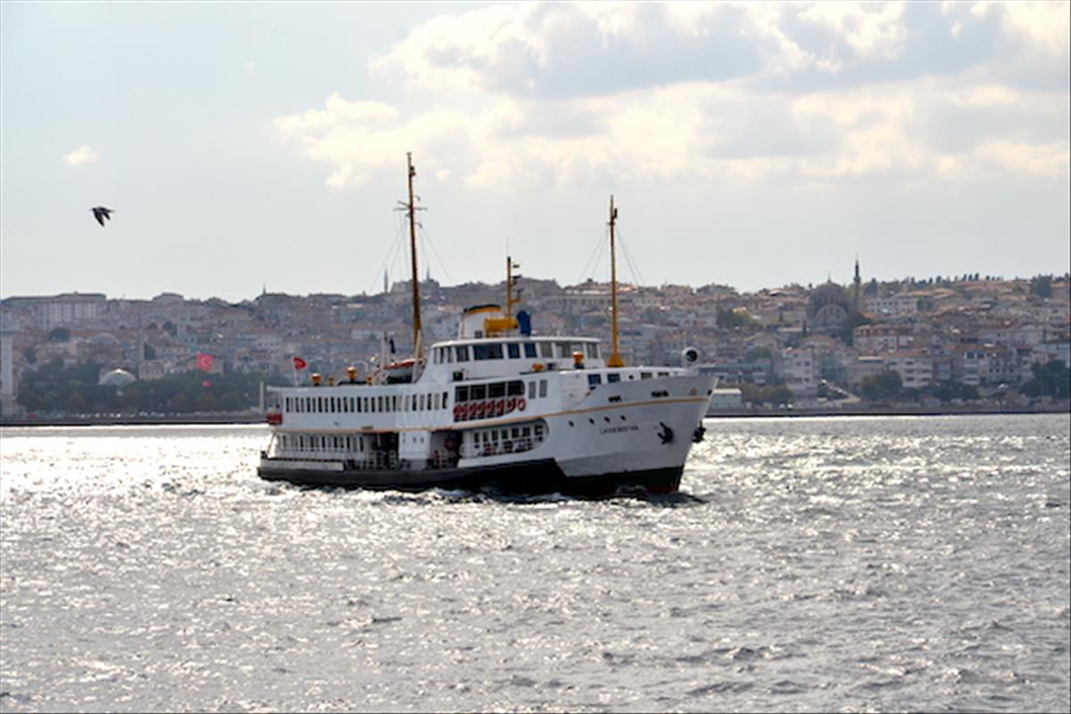 Bosphorus Cruise and Golden Horn Tour